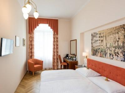 Johann Strauss 4* Vienna